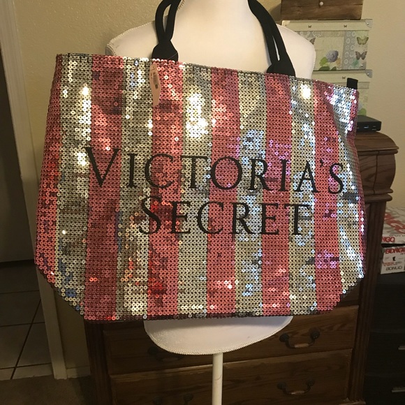 PINK Victoria's Secret Handbags - NWT rare pink/silver sequin Victoria secret tote